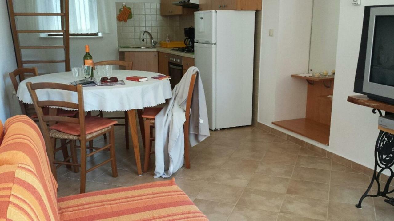 Apartment Vedran - Brsec Old Town Eksteriør bilde